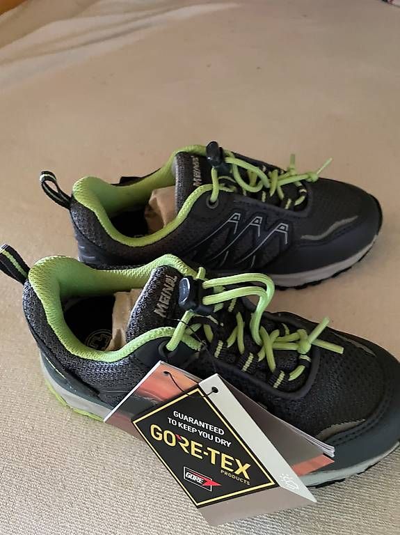 Meindl Scarpe da uomo: Kinder Trekking Schuh neu – Nuovo e nell'imballaggio originale da abtwil venduto da lenherrkarl