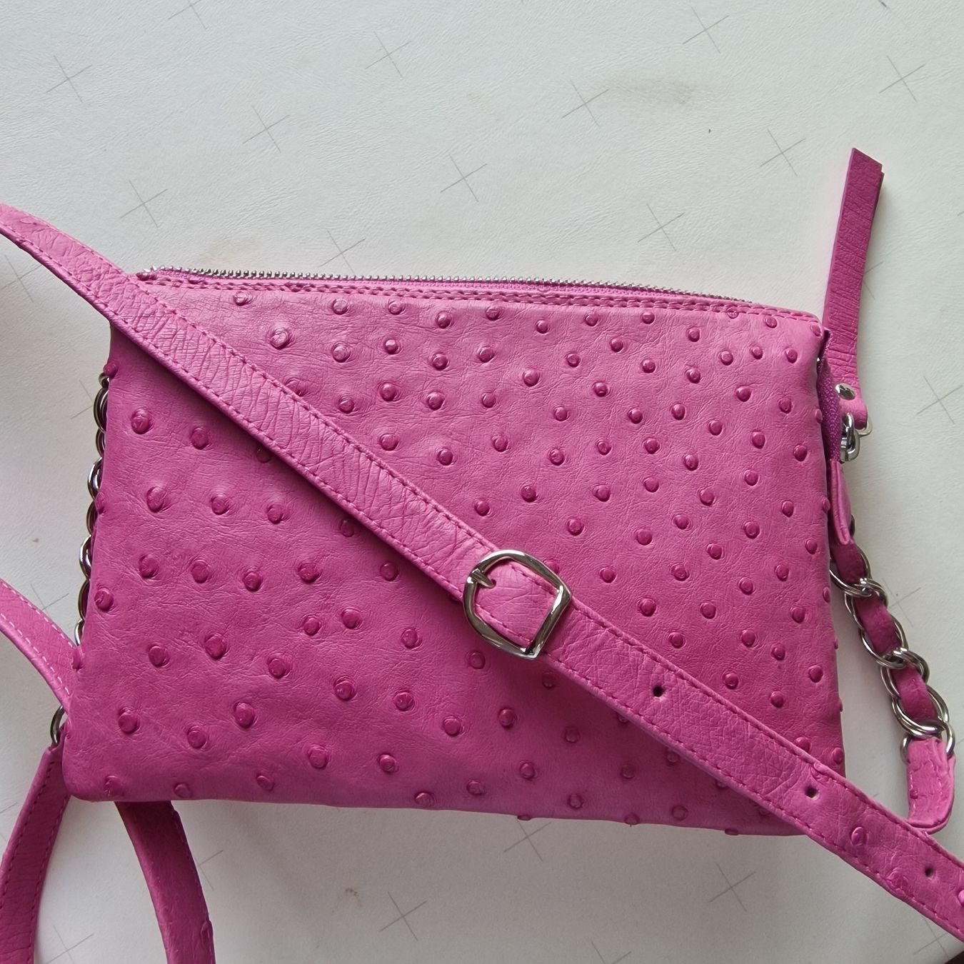 Borse da donna: Crossbody Bag aus Straussenleder – Nuovo e nell'imballaggio originale da St. Niklausen LU venduto da wishbonerfb