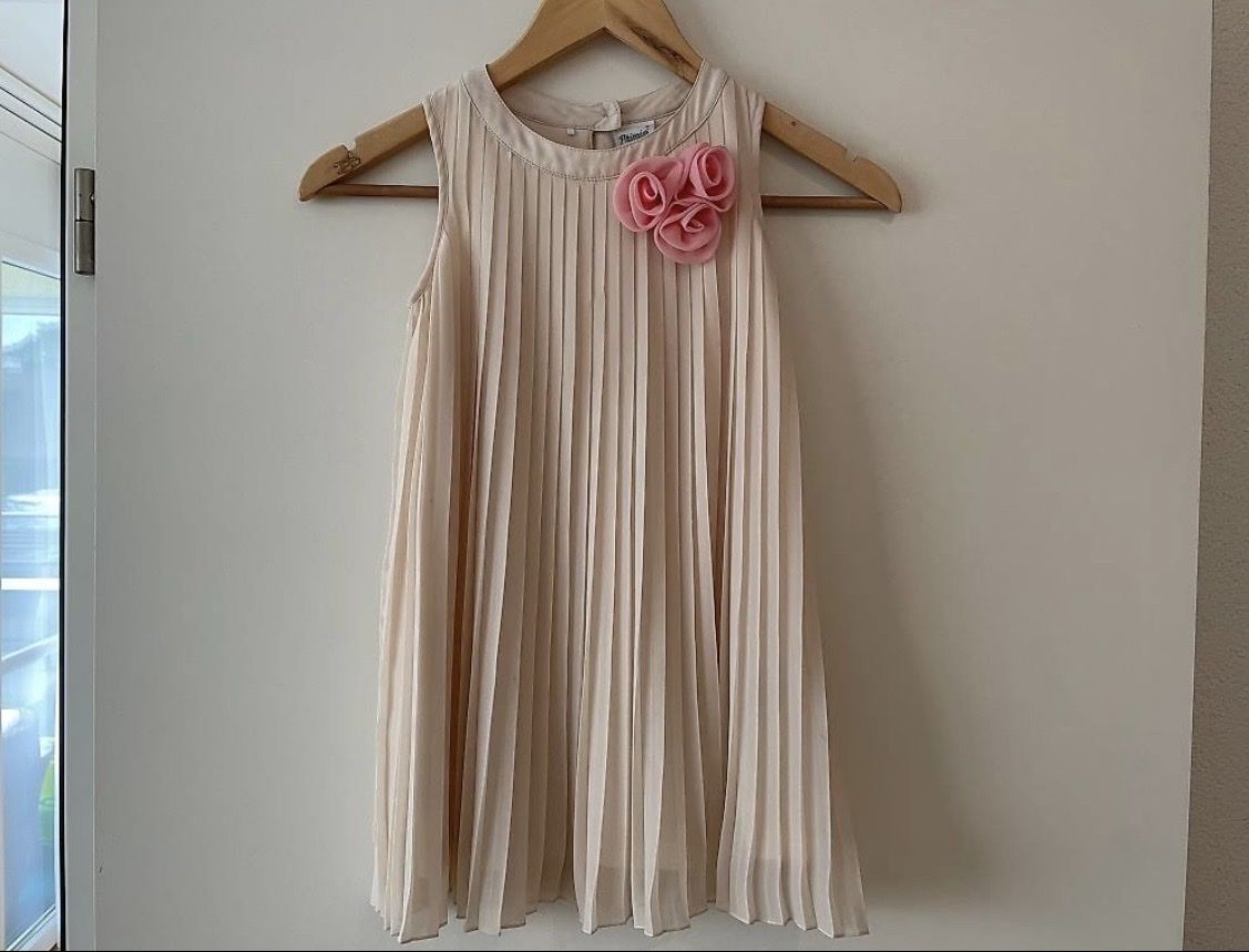 Primigi Kleider & Röcke: Elegantes Mädchenkleid von Primigi Gr.112 – Gebraucht aus Frauenfeld von dan_ygp2