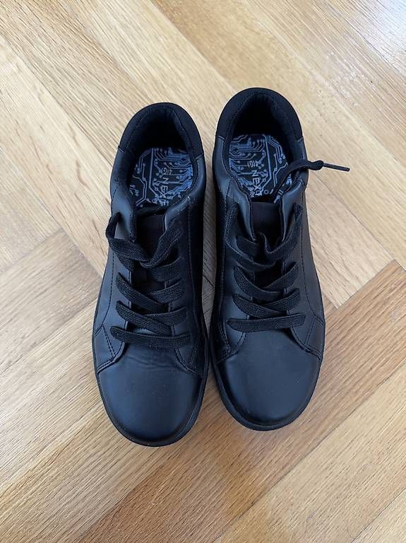 Next Scarpe per ragazzi: Next Turnschuhe Grösse 37 – Usato da Zürich venduto da JumaRiku 2
