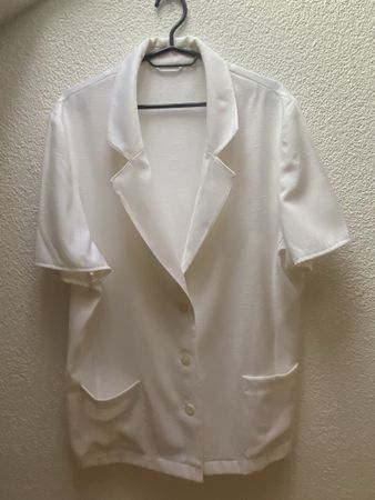 Damen Leinenbluse Gr. 46 – Weiss | Kurzarm mit Reverskragen