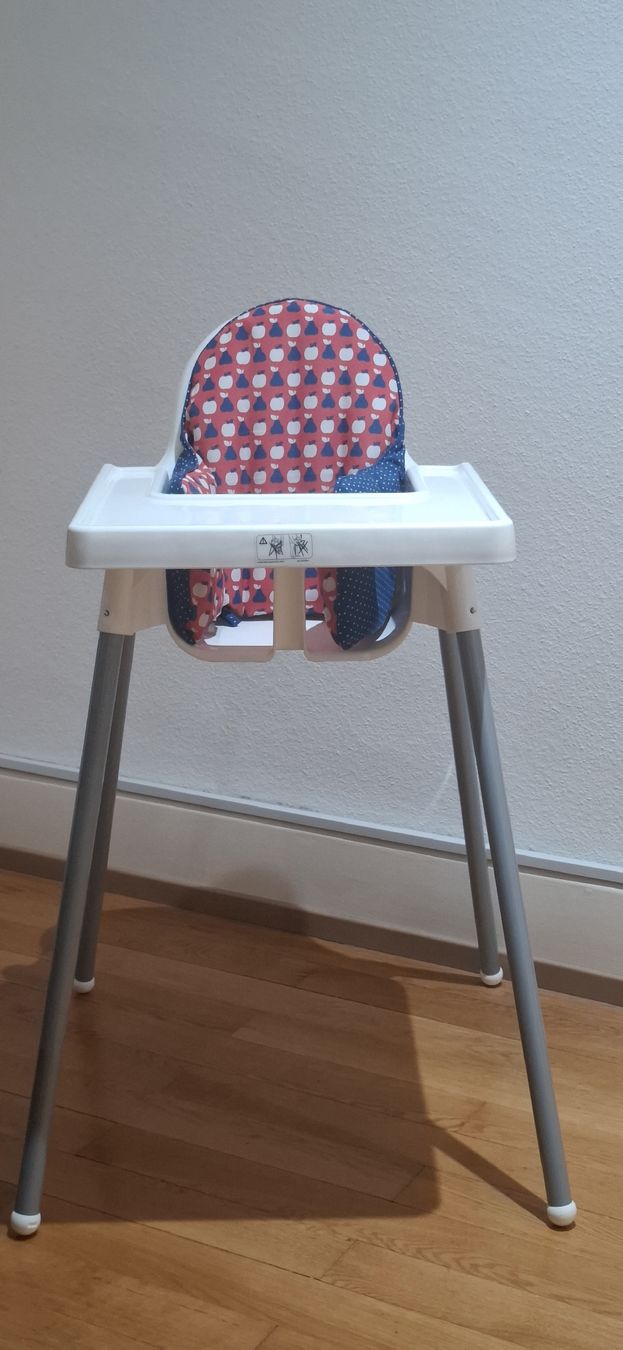 Ikea Sdraiette & Sdraiette a dondolo: Chaise haute bébé utilisée une seule fois IKEA – Usato da Montreux venduto da vvi_vyv9