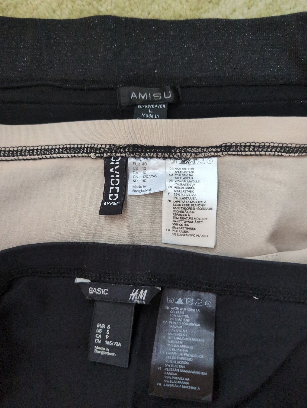 Lotti di vestiti: 3er Set Röcke: Mini, Amisu, H&M Basic, Gr. 36, Top Zustand – Usato da Besenbüren venduto da ram_z8pp 1