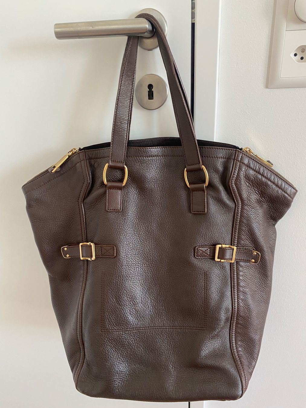 Saint Laurent Borse da donna: Ysl Downtown bag - guter Zustand – Usato da Baar venduto da Ba11erina