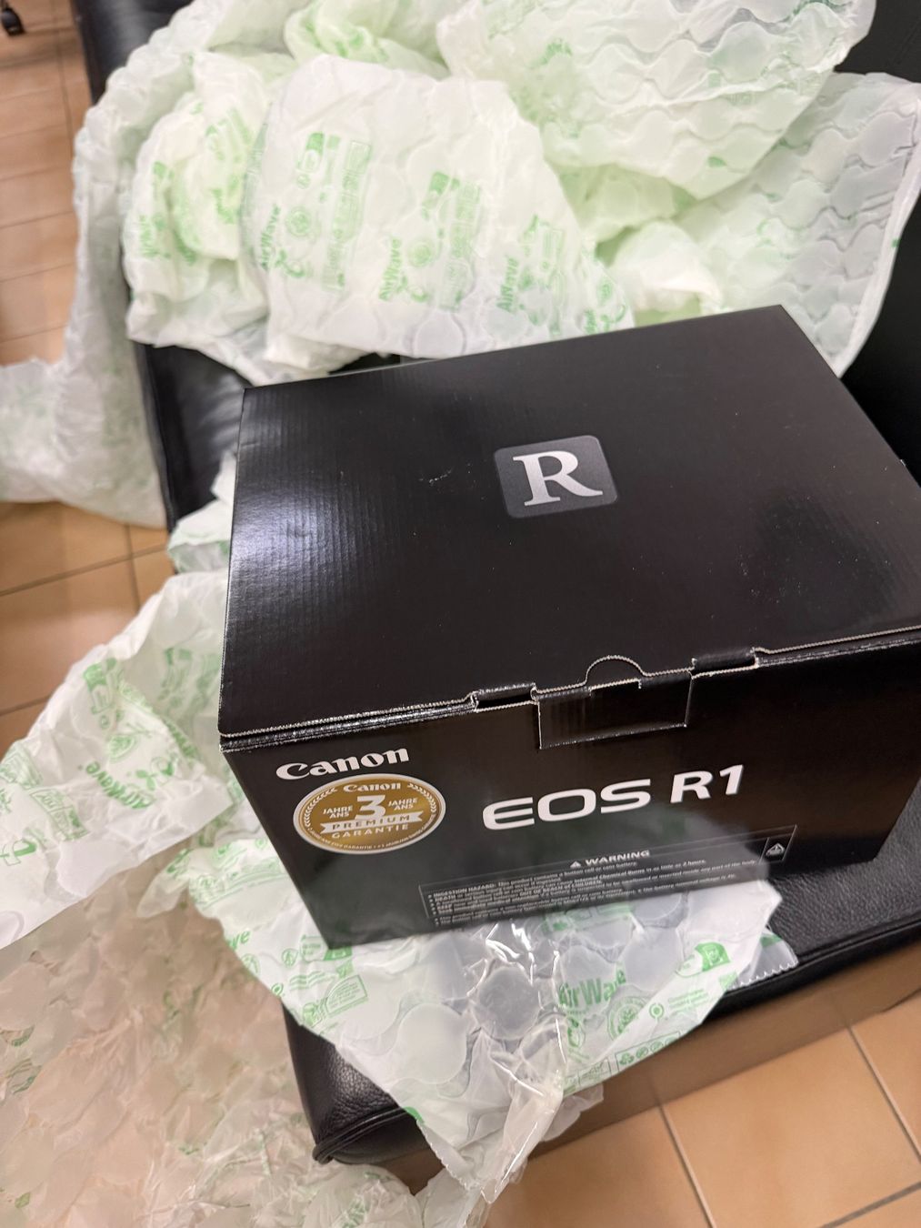 Canon Fotocamera: Canon EOS R1 24.20 Mpx – Usato da Remaufens venduto da Inaro21