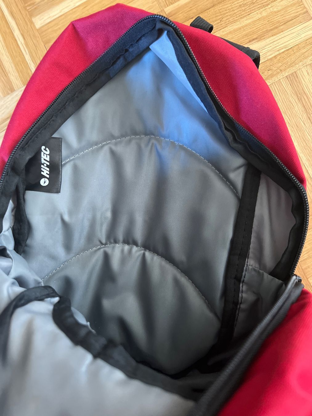 Hi-Tec Zaini: Kleinkinder Rucksack - 5 Liter – Usato da Zuchwil venduto da Commander0 2