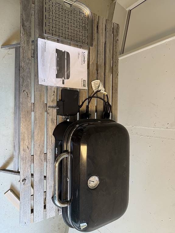 Griglie: Weber Lumin Compact Elektrogrill  mit Zubehör  – Usato da Neuheim venduto da victus 1