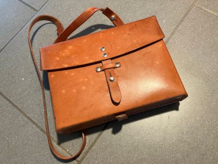 Leder Tasche A. Brun Zürich 78 braun Militär