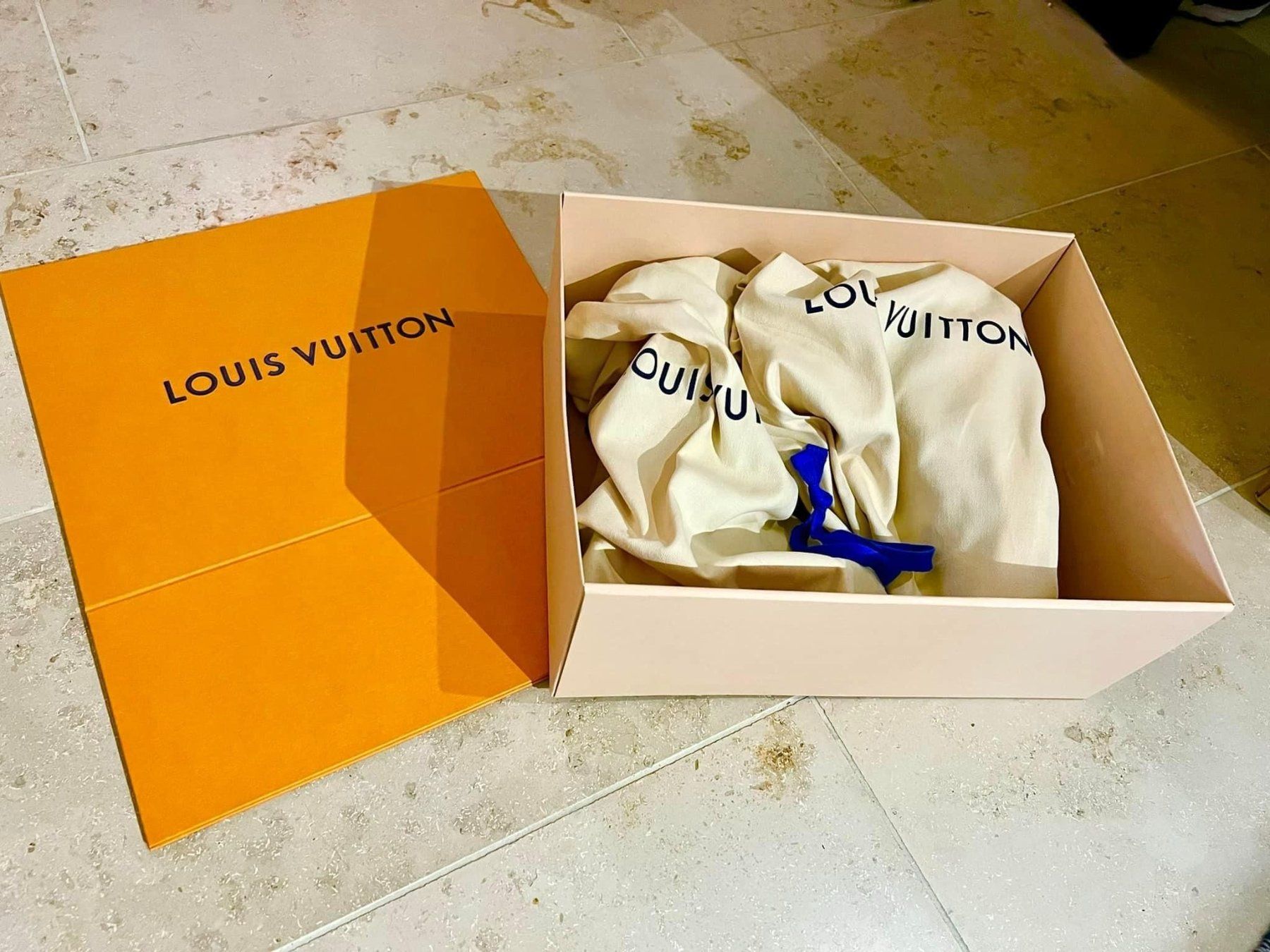 Louis Vuitton Scarpe da donna: Louis Vuitton Sneaker – Nuovo (secondo la descrizione) da Zürich venduto da tub_bl7s 2