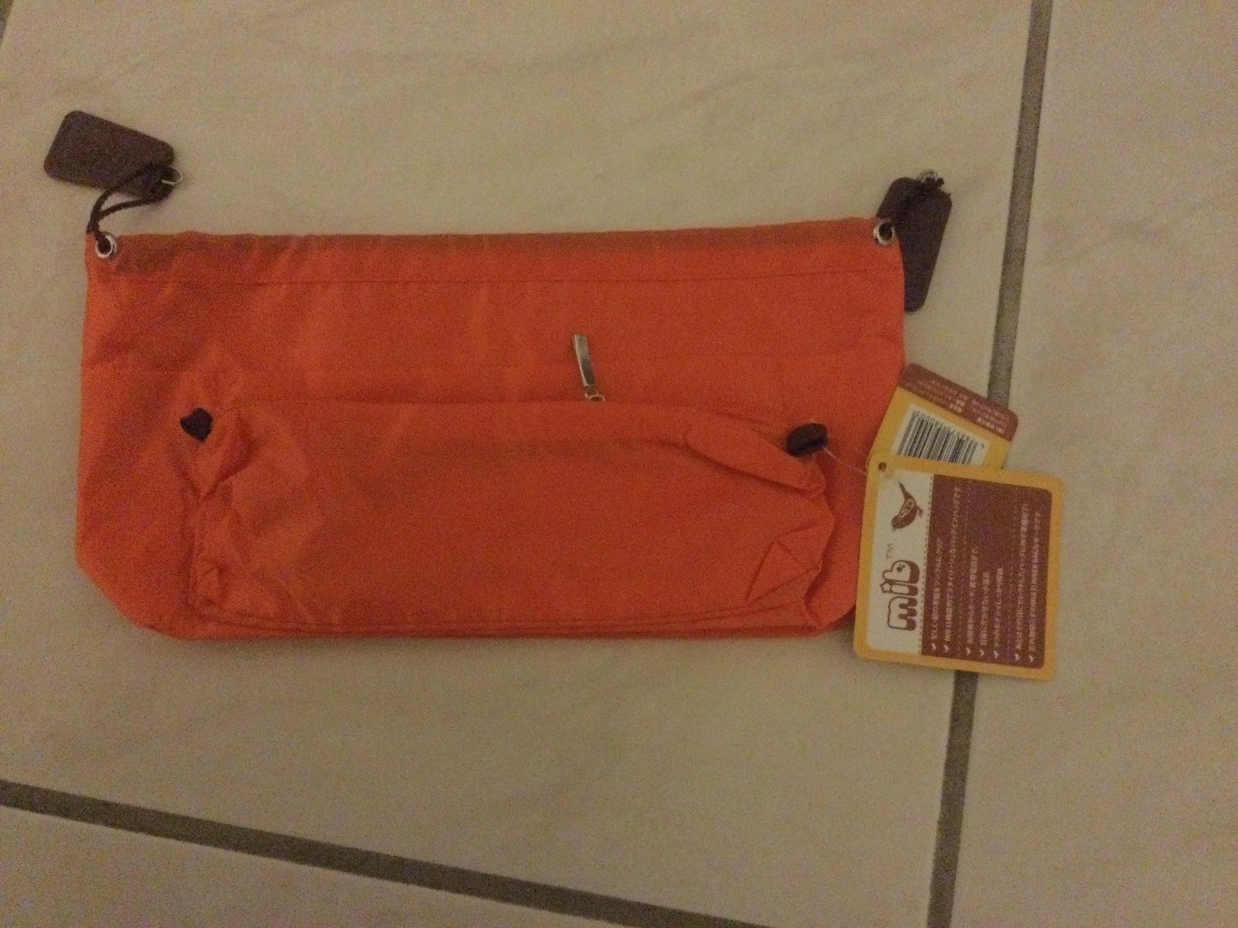 Borse da donna: Täschli in der Handtasche – Nuovo e nell'imballaggio originale da Adliswil venduto da hme_8htr