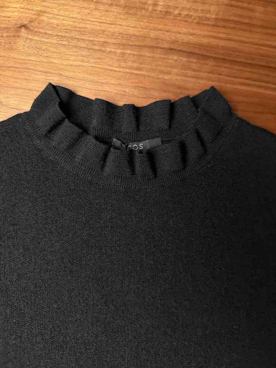 Cos Maglioni & Felpe: COS Pullover Damen Schwarz Grösse XS – Usato da Brütten venduto da Bettina_07 1