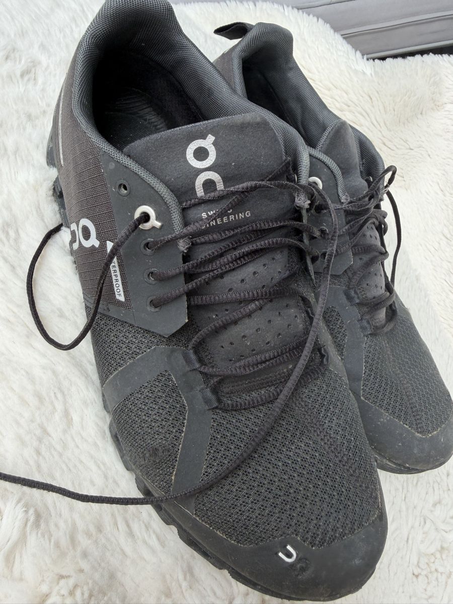 On Chaussures hommes: On schuhe 43 – D'occasion à St.Gallen par bubo2008 1