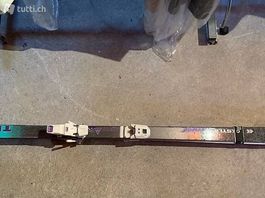 Kastle Skis mit Bindungen