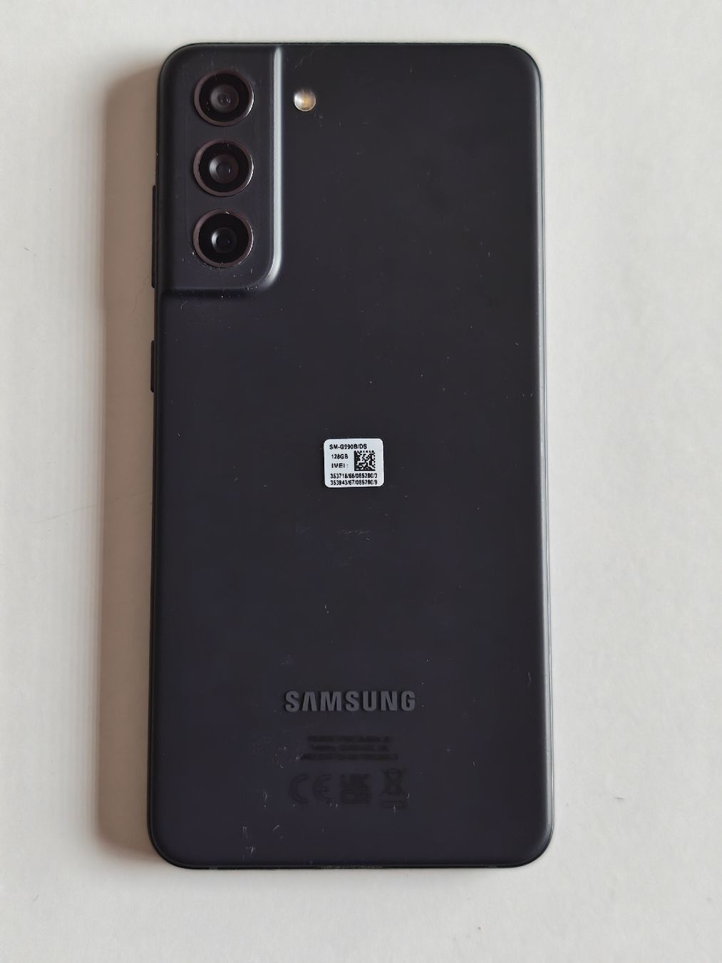Samsung Telefoni cellulari / Smartphones: Samsung Galaxy S21FE – Usato da Oschwand venduto da codali 1