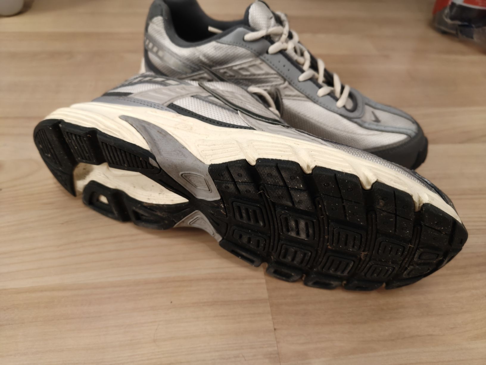 Nike Herrenschuhe: Nike Initiator 43 – Neu (gemäss Beschreibung) aus Winterberg ZH von NatiWeibel 1