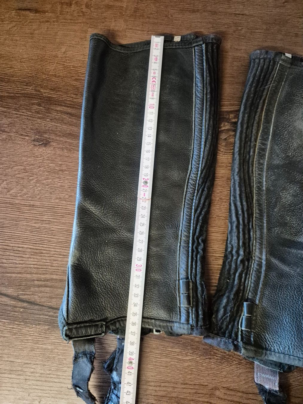 Jambières & Bandages: Chaps KL – D'occasion à Meggen par Orrinka20 3