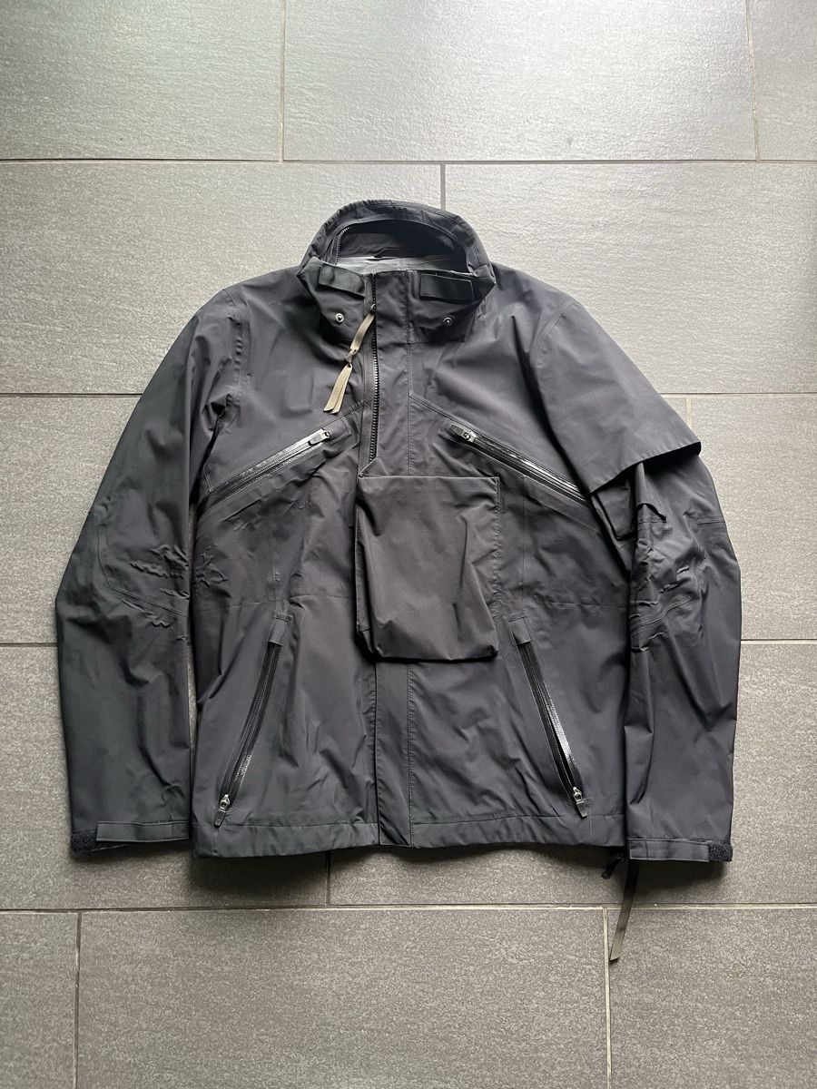 Giacche: ACRONYM J1A Herren Jacke Gr. M – Usato da Zürich venduto da cENS0R 1
