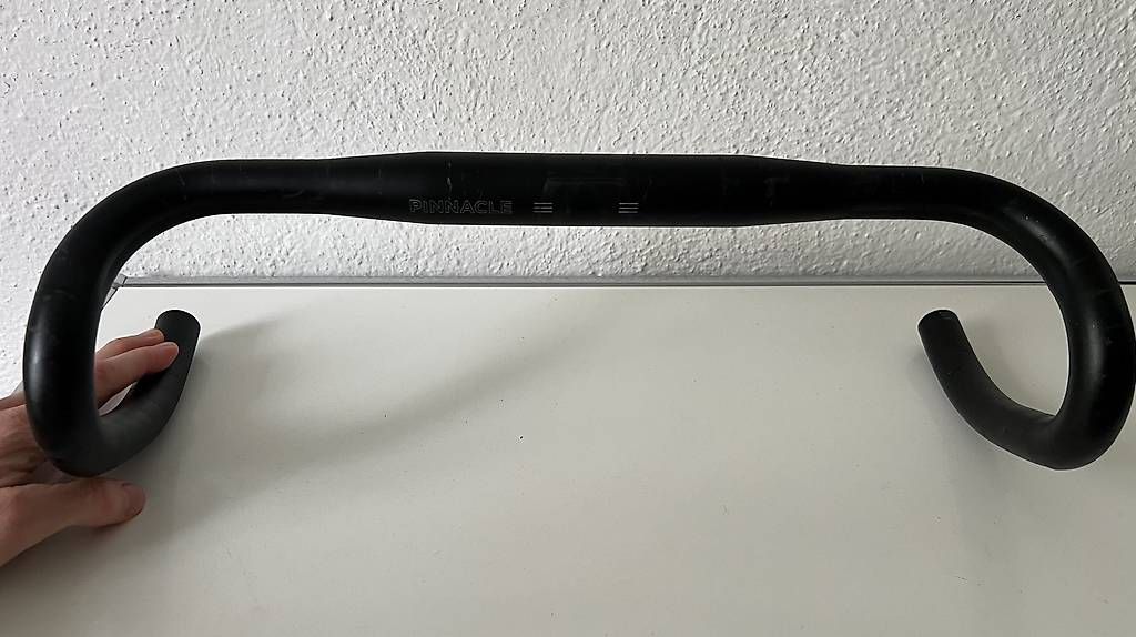 Ersatzteile: Pinnacle Lenker, 42cm, 31.8mm – Gebraucht aus Zürich von Steve_and_ali 3