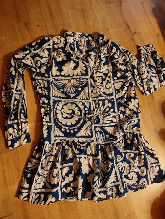 H&M Sommerkleid mit Muster, Gr M, Blau Weiss