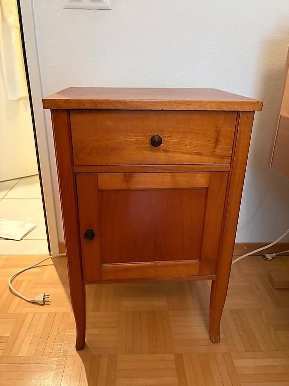 Comodini: Nachtisch – Usato da Zürich venduto da tud_zq7m
