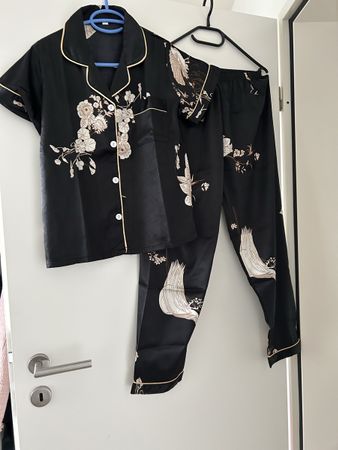 Pyjama Set schwarz kurzarm neuwertig grösse M
