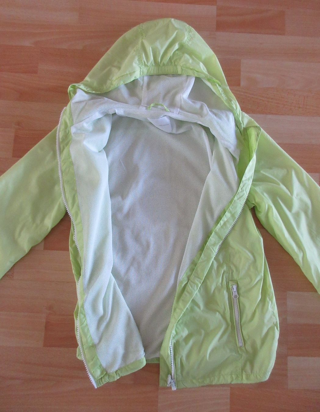 Giacche & Cappotti: Windjacke hellgrün Grösse 152 – Usato da Kaisten venduto da renault015 1