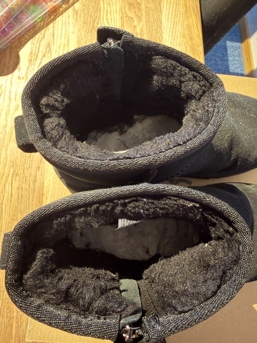 Ugg Scarpe da donna: UGG Boots schwarz gr 38  – Usato da Aarburg venduto da manju2007 3