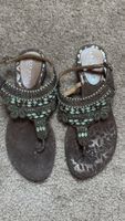 Sandales Lazamani 38 en cuir perlées