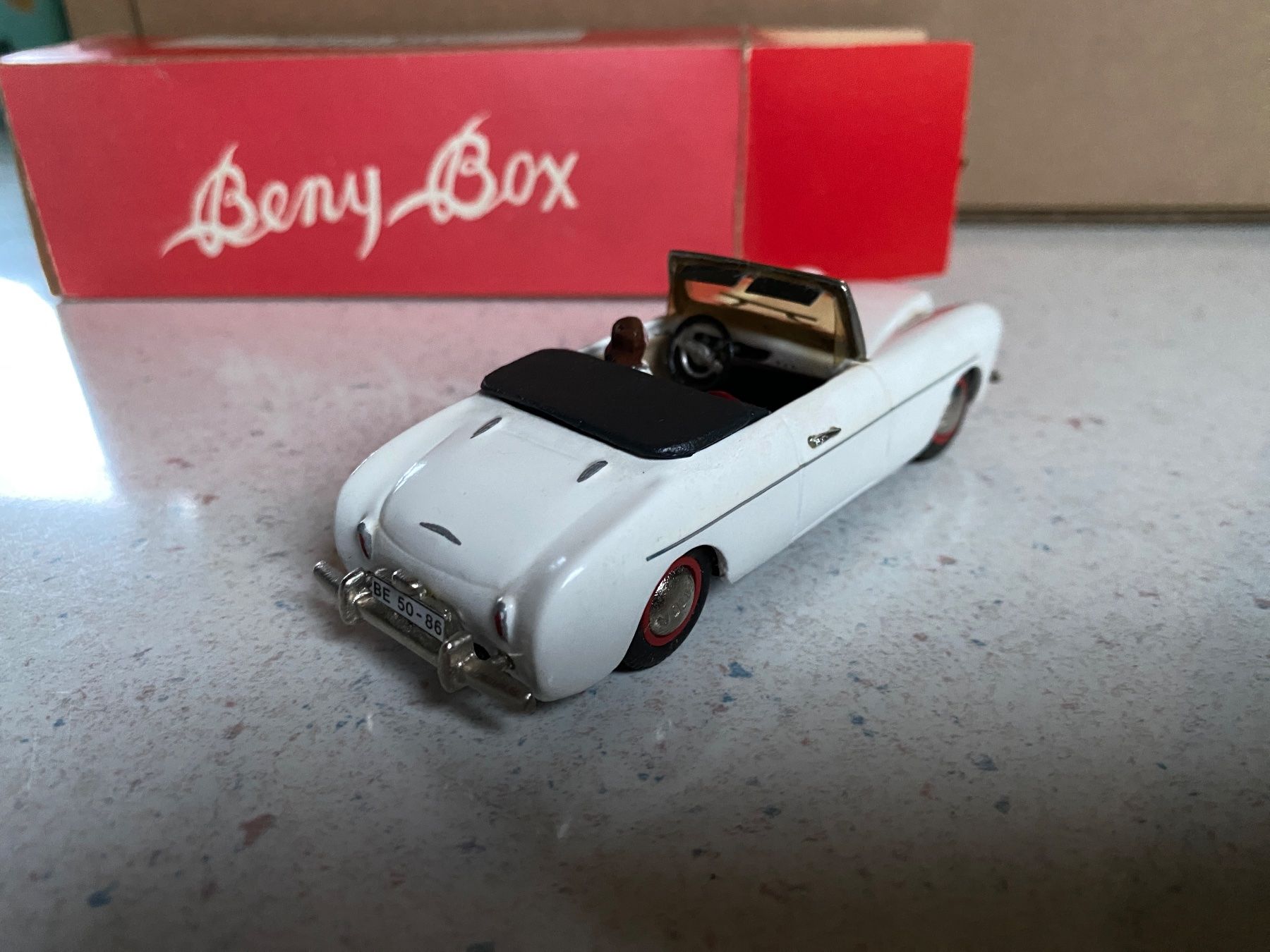 Volvo Modellini d'auto: VOLVO 1900 Modell 1/43 Beny Box – Usato da Thunstetten venduto da rickli-hystory 2