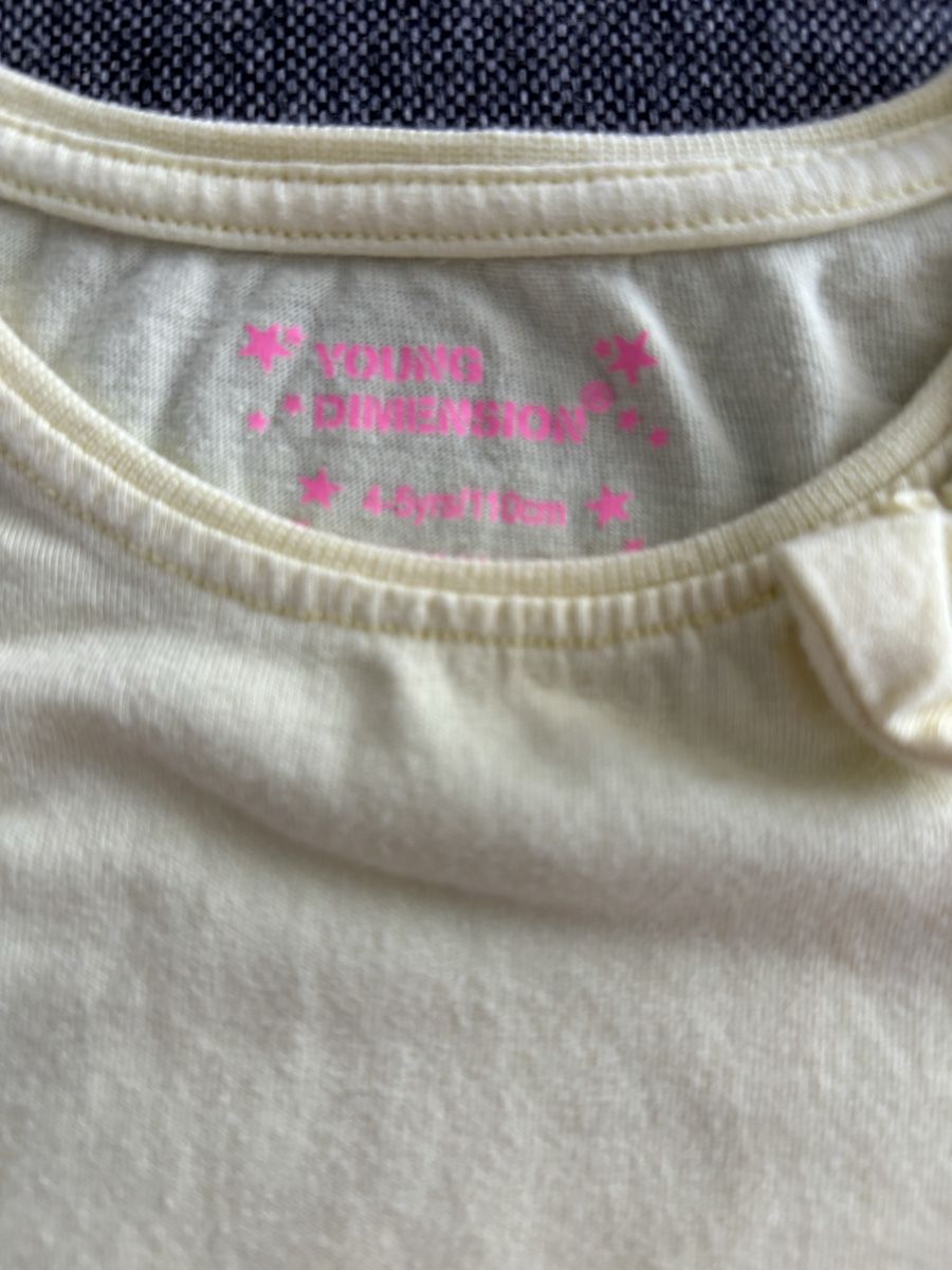 Camicette, T-shirt & Top: T-Shirt, Grösse 110 – Usato da Jegenstorf venduto da Annina0506 1