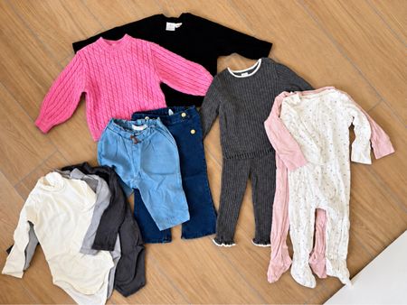 Lot de vêtements filles taille 86 (Zara, H&M,...)
