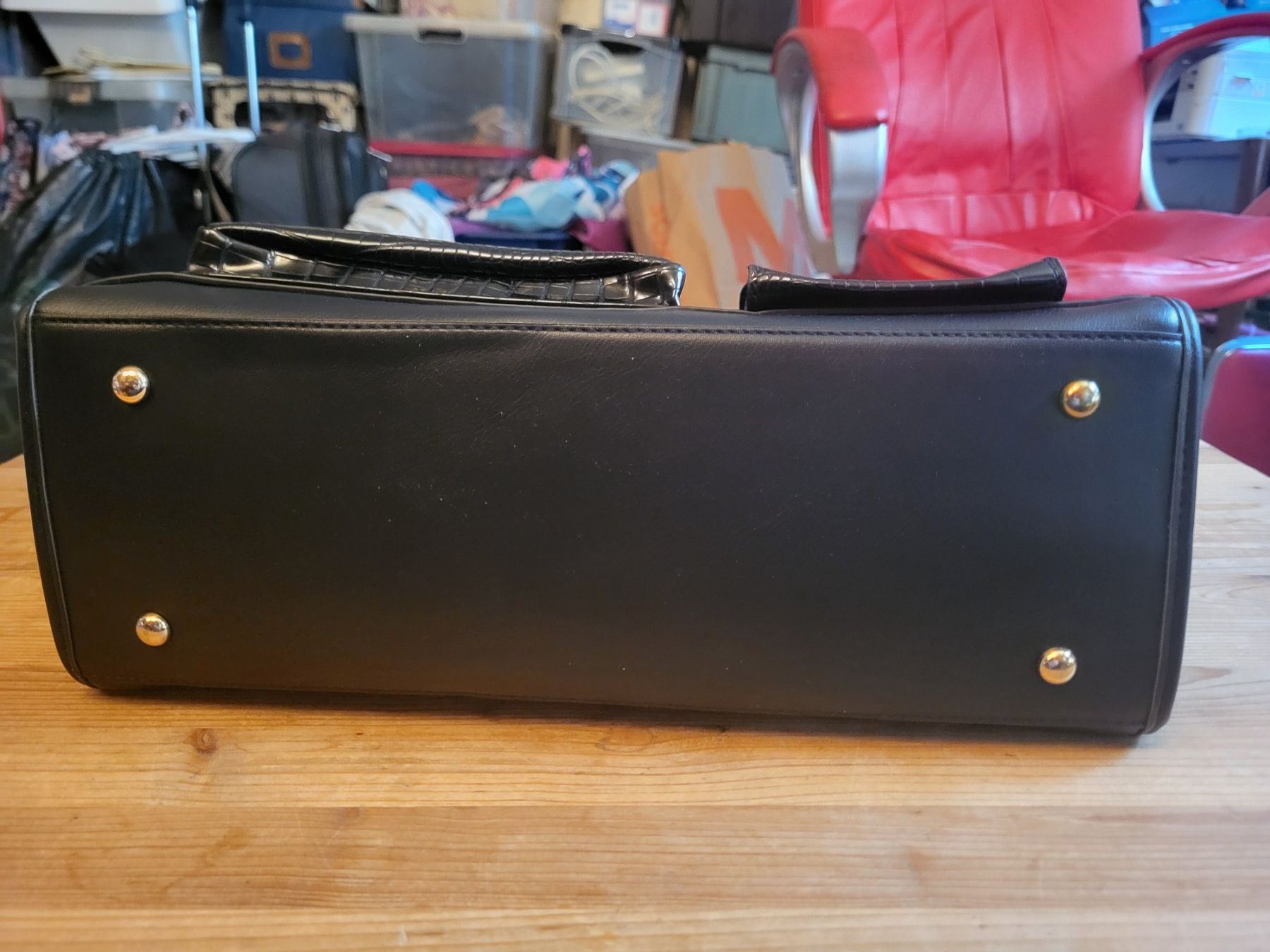 Borse da donna: Schwarze Handtasche Michael Shannon – Nuovo (secondo la descrizione) da Guggisberg venduto da Aegertenlehn 5