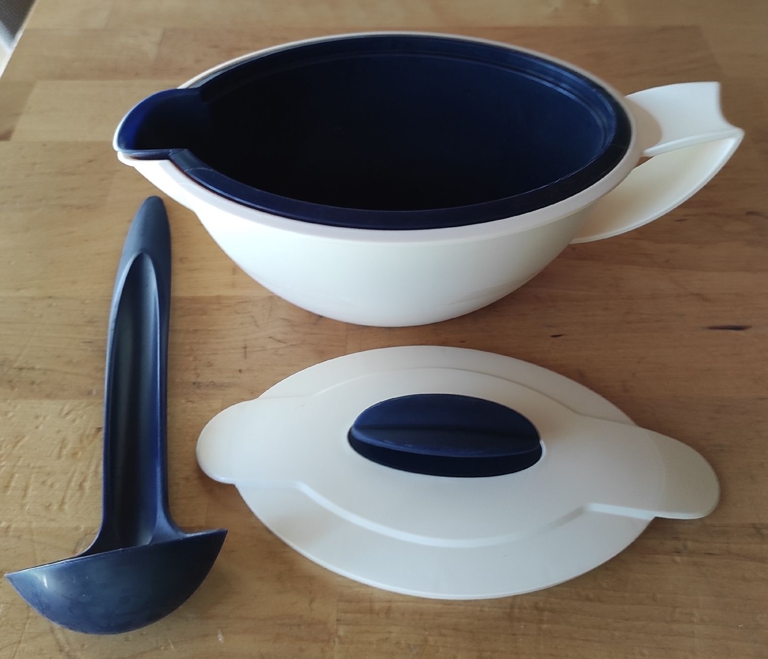 Tupperware Contenitori & Simili: Saucenwärmer Tupperware 550 ml ⭐ – Usato da Steinerberg venduto da Minka10 1