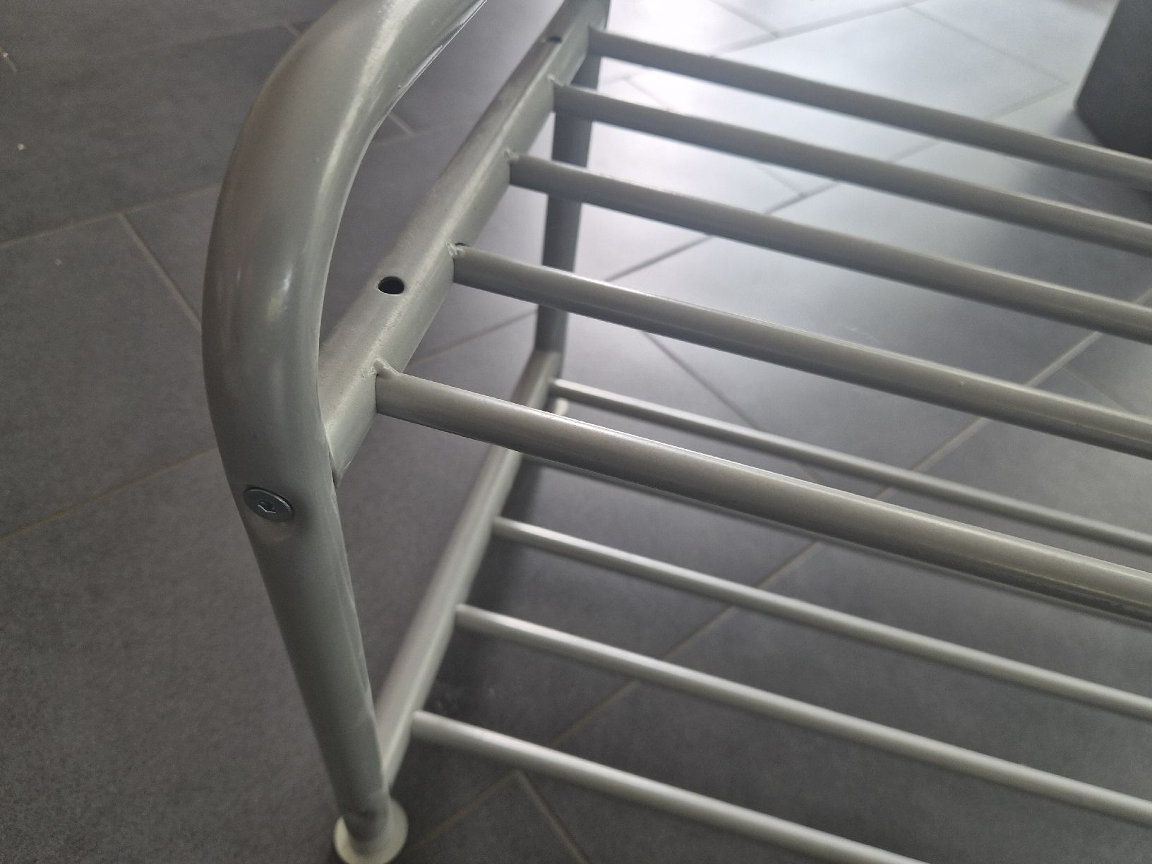 Regale: Schuhgestell aus Metall – Gebraucht aus Aarau Rohr von MokuRC 2