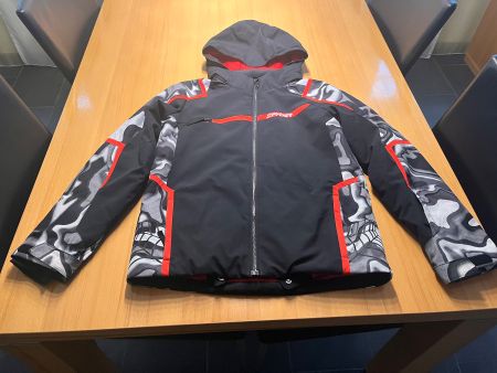 Spyder Skijacke in sehr gutem Zustand.