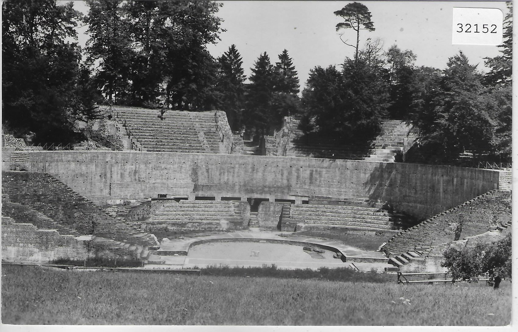 Cartes postales: Augst - Römische Ruine – D'occasion à Ettingen par Kartenplanet