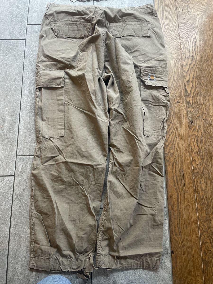 Carhartt Hosen: Carhartt Cargo Pants gr. 40/32 – Gebraucht aus Recherswil von grafics 2
