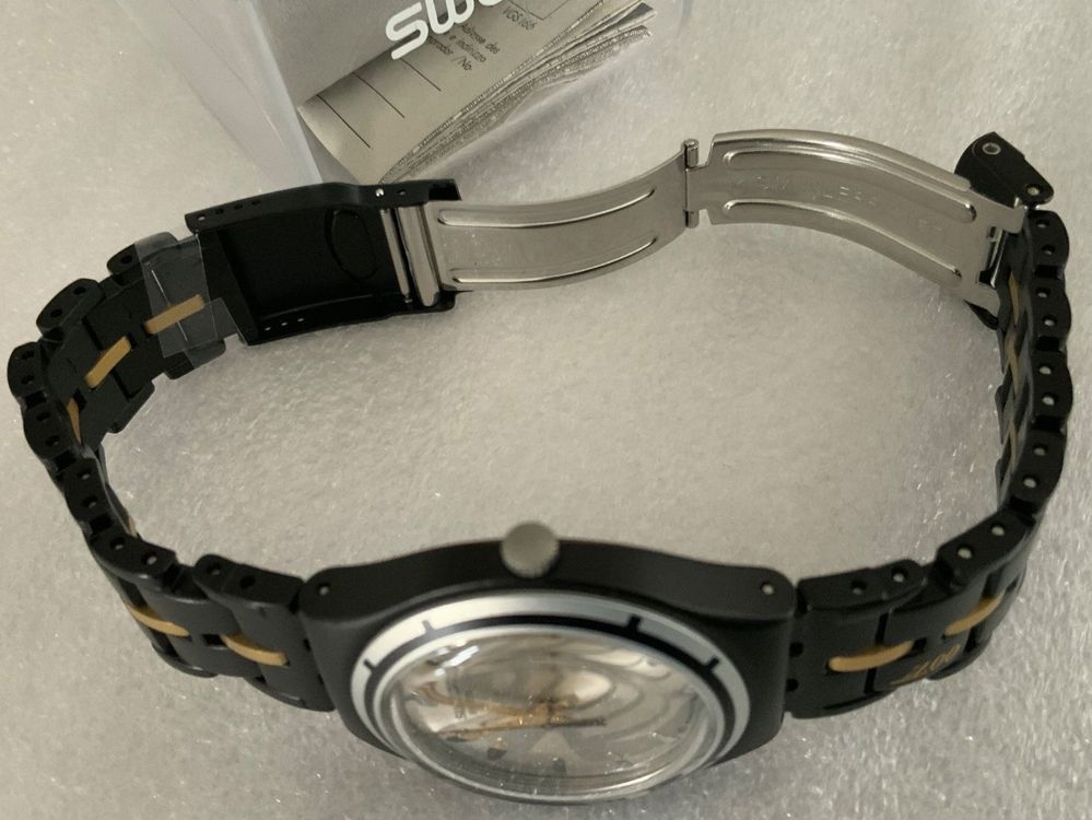 Swatch Montres: Swatch James Bond BLOFELD / ON HER MAJESTY'S SECRET SERVICE – Neuf avec emballage d'origine à Wettswil par rotonda 8