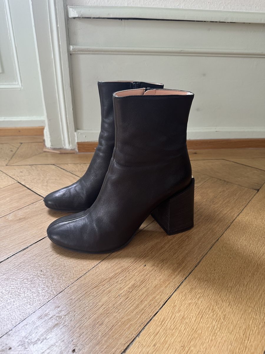 Acne Studios Damenschuhe: Acne Studios Lederstiefel – Gebraucht aus Basel von viasen 1