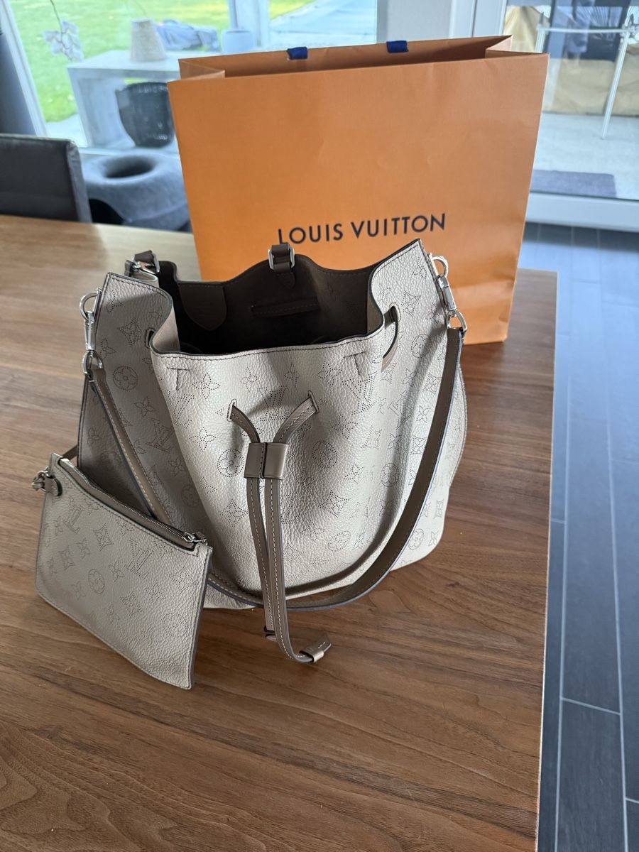 Louis Vuitton Borse da donna: LV Tasche – Nuovo (secondo la descrizione) da Menziken venduto da jas_6hb9 1