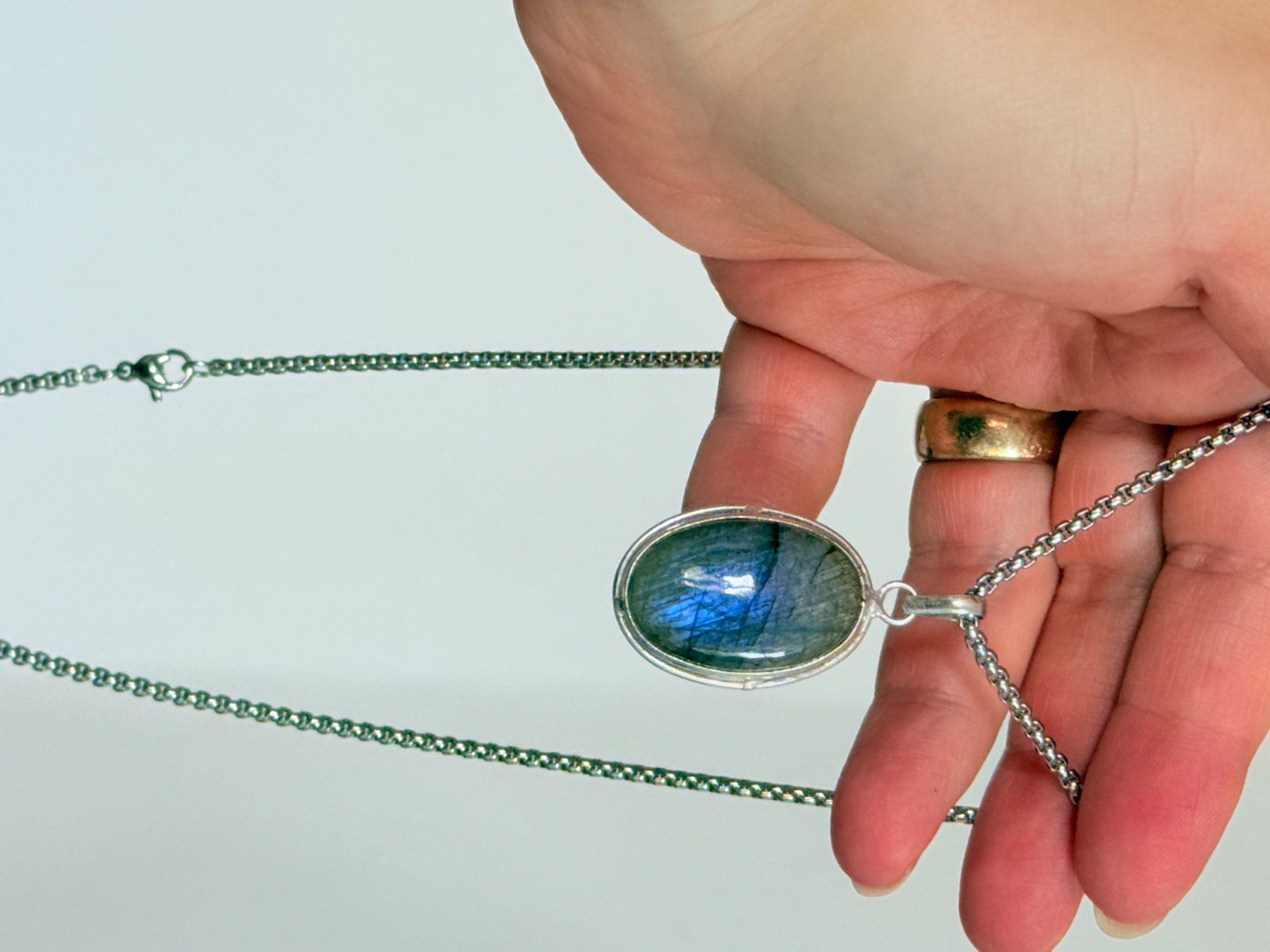 Ketten: Collier labradorite, élégant et tendance ✨ – Neu und originalverpackt aus Genève von AWWA 1