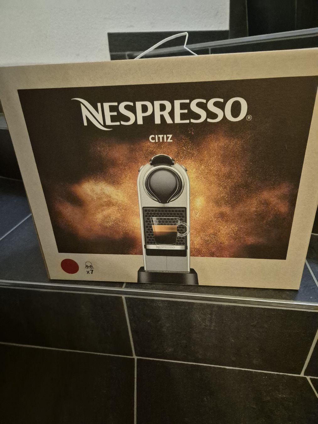 Nespresso Kaffeemaschinen & Espressomaschinen: Nespresso Maschine – Gebraucht aus Würenlingen von kuh33 3