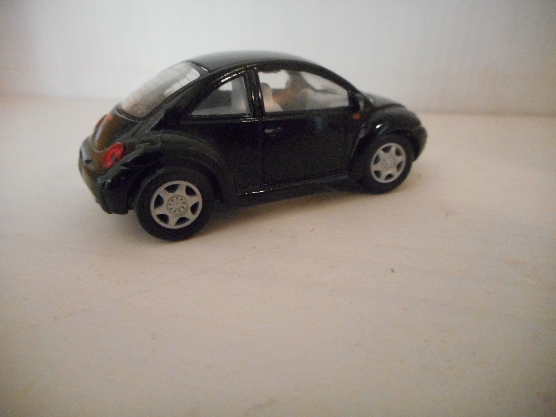 Volkswagen Voitures modèles: VW Beetle 1:64 – D'occasion à Bretzwil par gbfluck 3