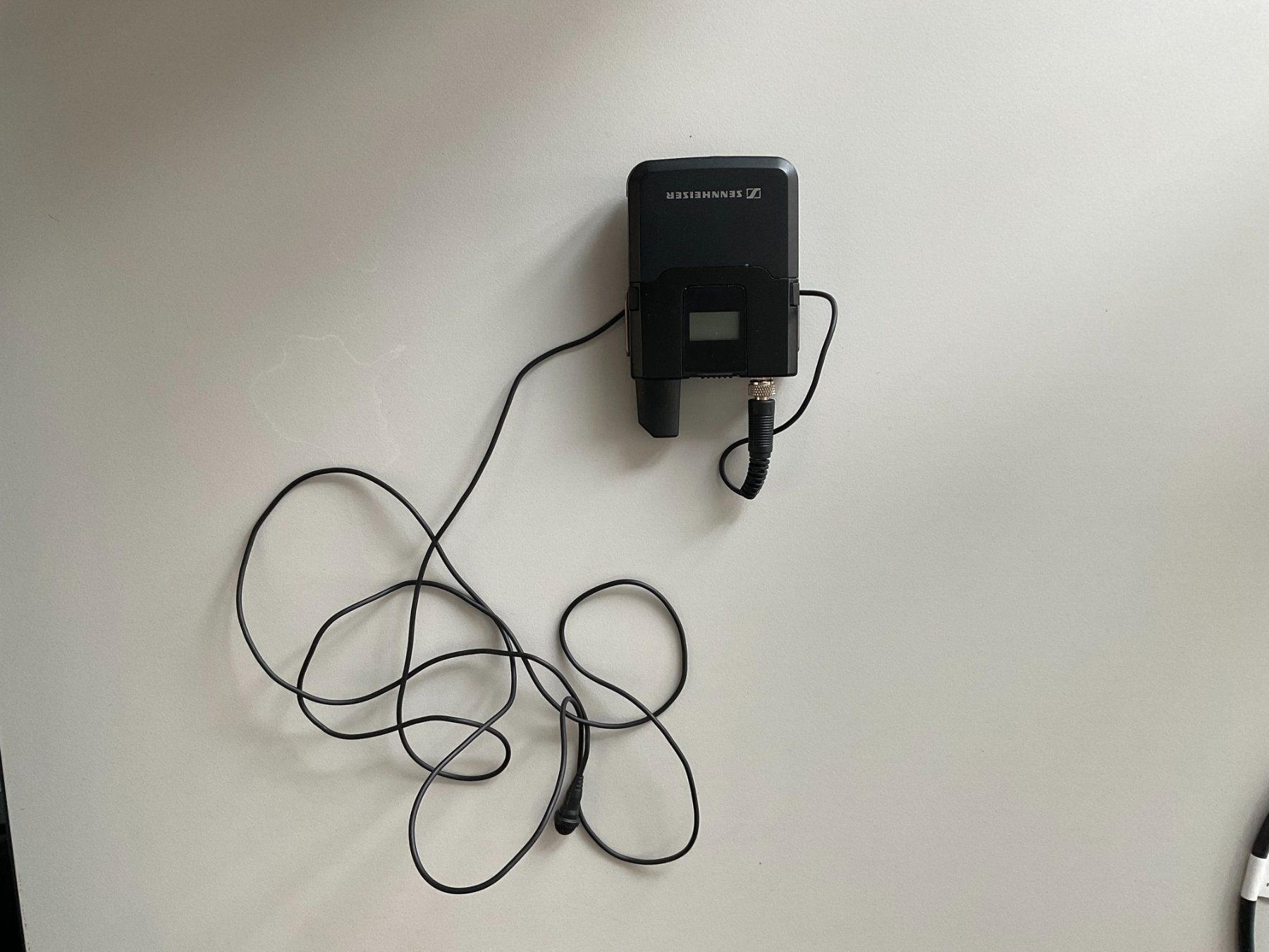 Microfoni: Sennheiser SK AVX, Version -3, ohne Empfänger – Usato da Zürich venduto da Frontdesk