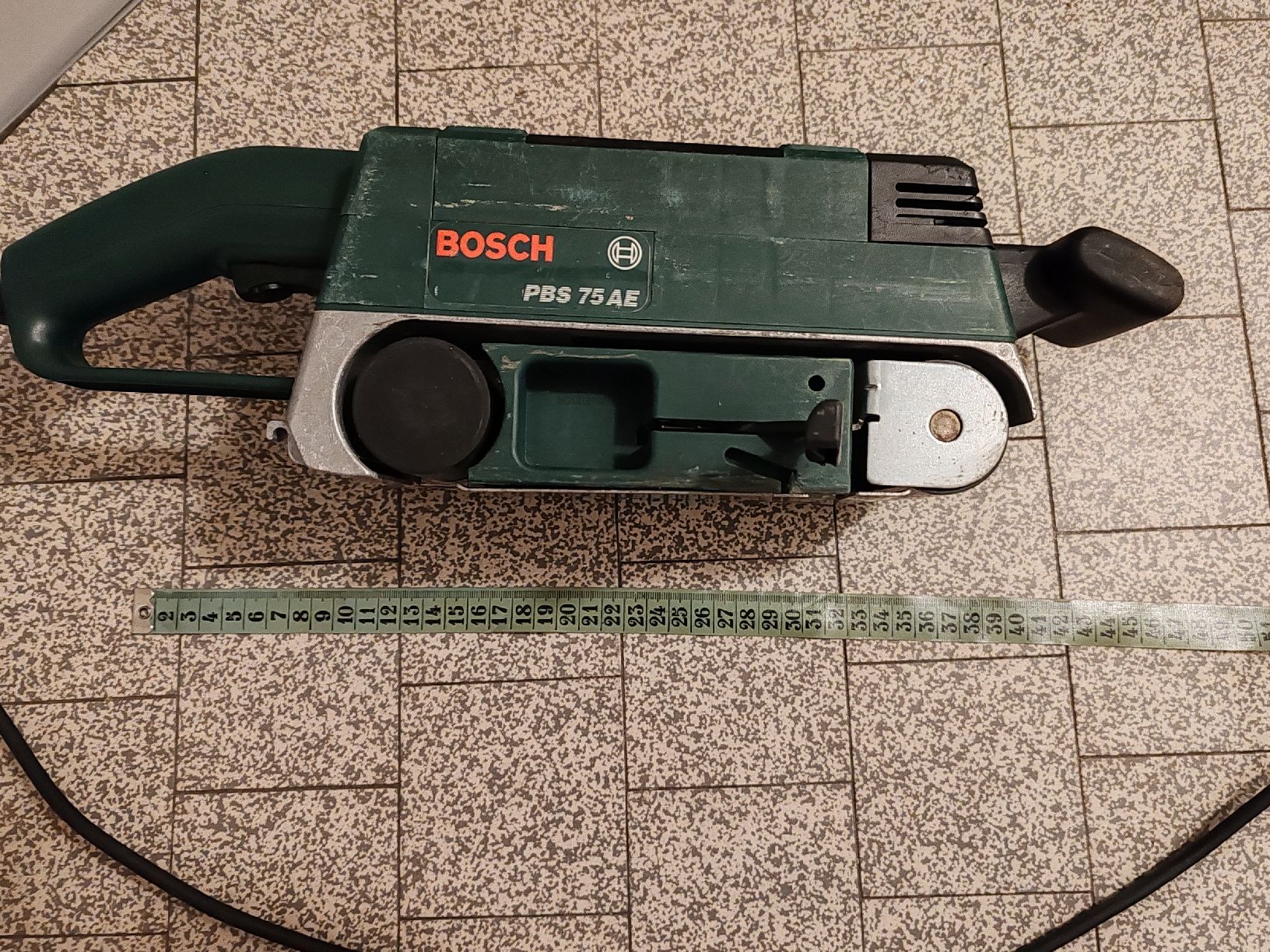 Bosch Smerigliatrici & Lucidatrici: Bosch Bandschleifer PBS 75 AE, 710W, 2003 – Usato da Wila venduto da neu_s8qs
