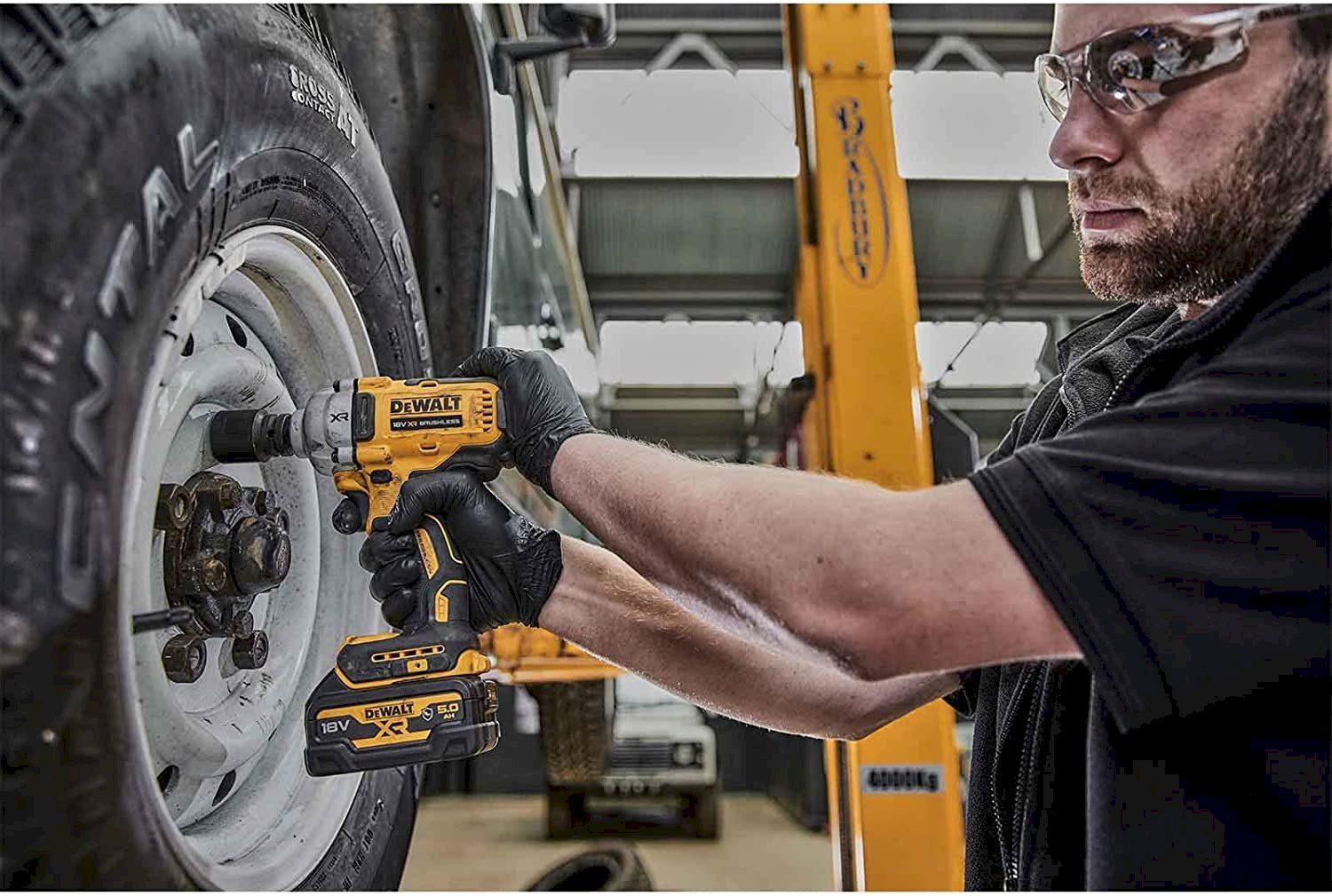 Avvitatori a batteria: DeWalt Akku-Schlagschrauber DCF891NT-XJ – Nuovo e nell'imballaggio originale da Bottighofen venduto da zaap 3
