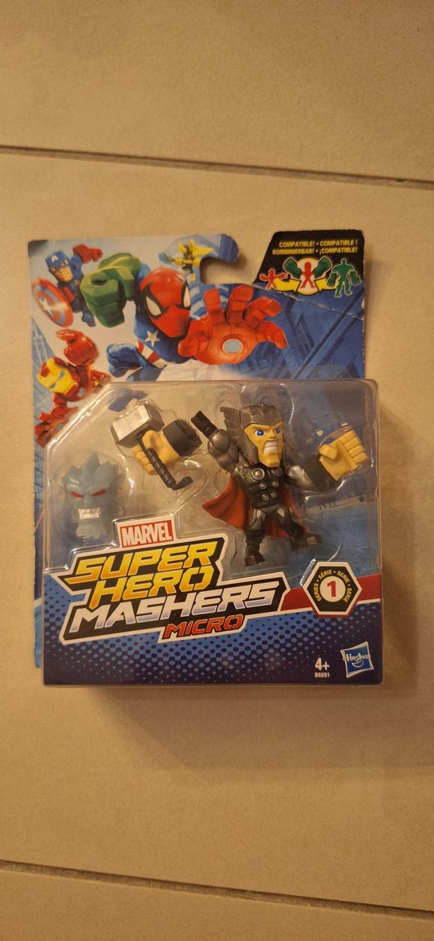 Marvel Statuette: Marvel Super Hero Mashers Micro - Thor – Nuovo e nell'imballaggio originale da Richterswil venduto da uscars