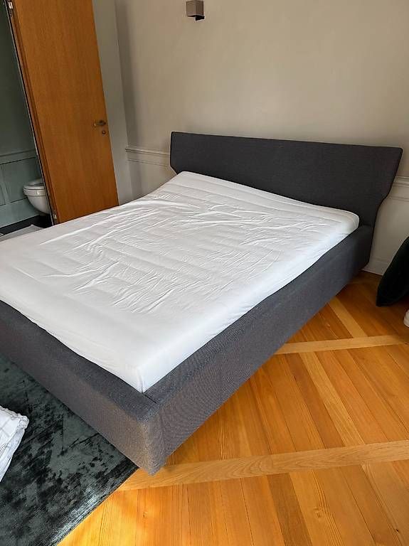 Betten: Doppelbett mit Matratze und Lattenrost – Gebraucht aus Bern von Martin7299