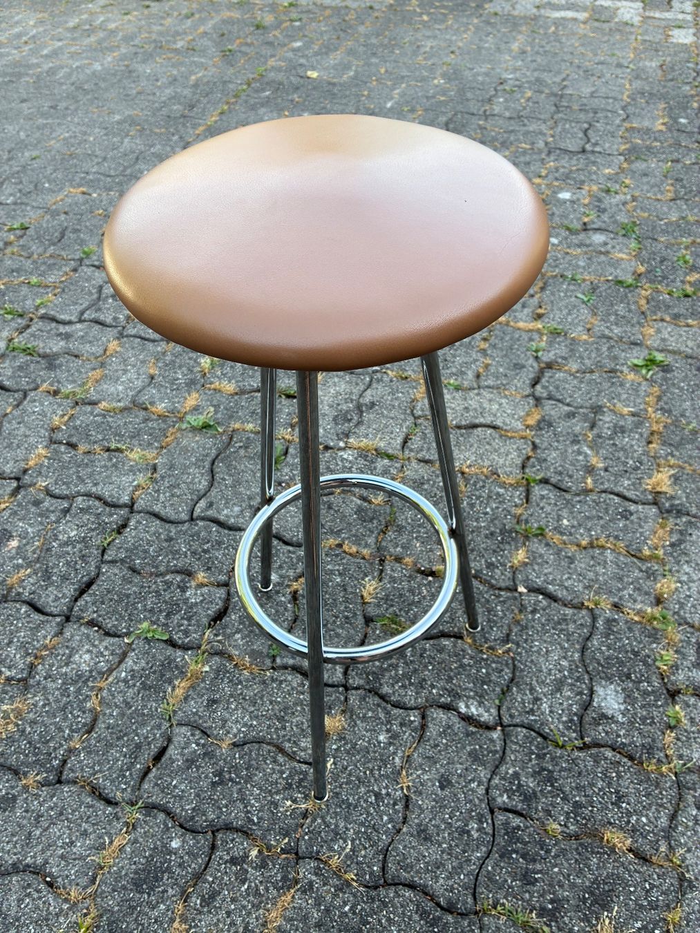 Horgen Glarus Sgabelli: Barhocker – Usato da Duggingen venduto da Re8 2