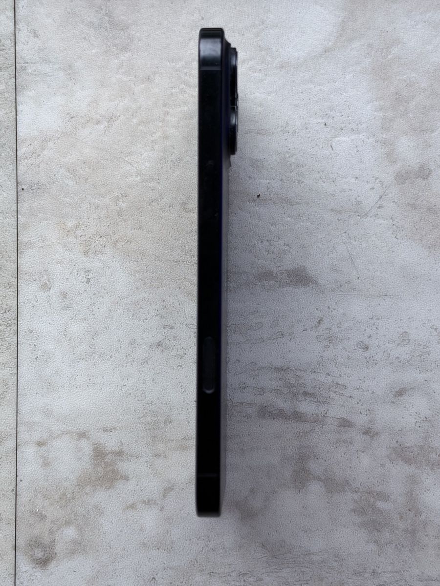 Apple Telefoni cellulari / Smartphones: Apple iPhone 16 Pro Max 1TB Black Titanium neuwertig – Usato da Schindellegi venduto da Schiek 3